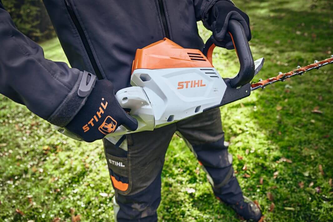 HSA 100 Cordless Hedge Trimmer