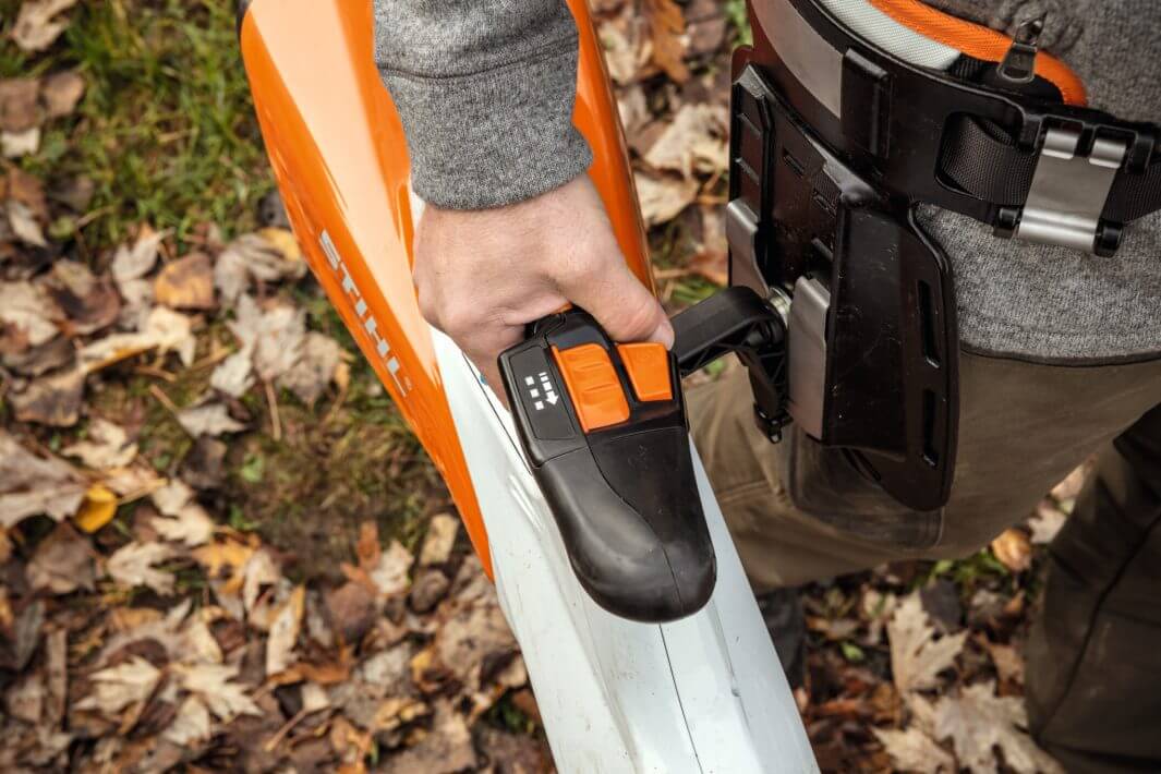 BGA 200 Cordless Leaf Blower