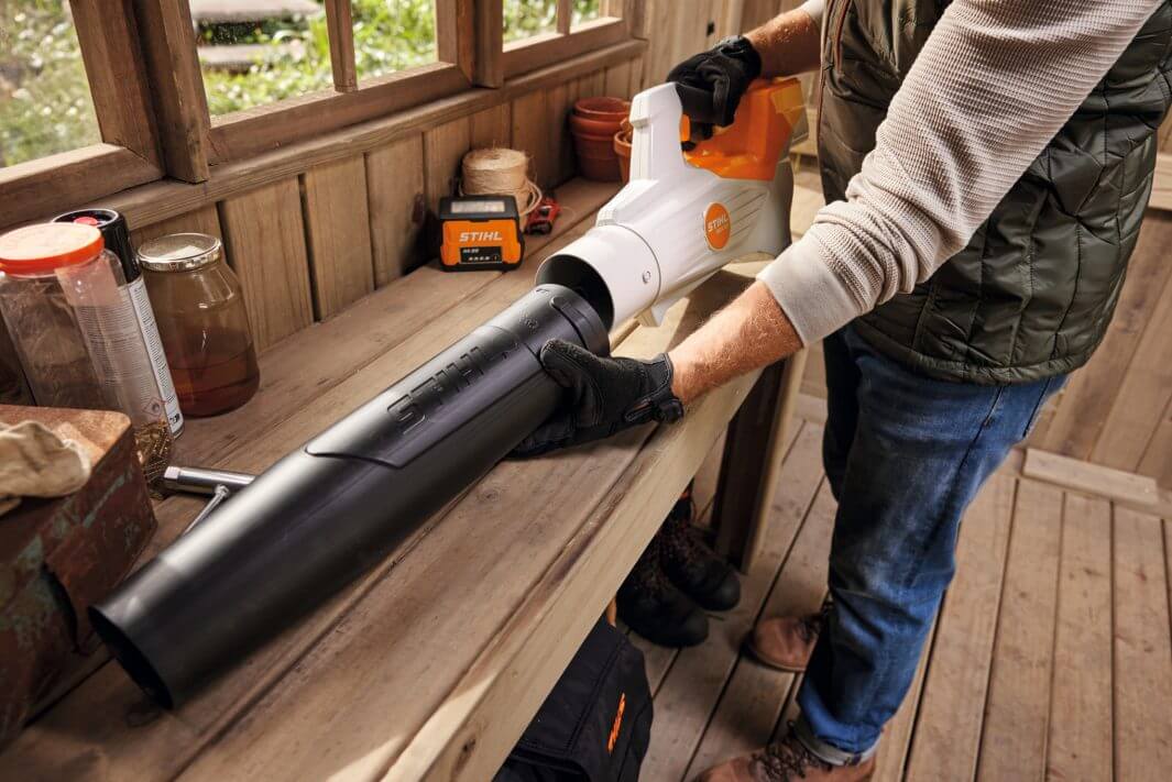 BGA 50 Cordless Leaf Blower