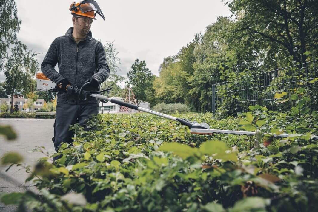 KMA 135 R Cordless KombiEngine