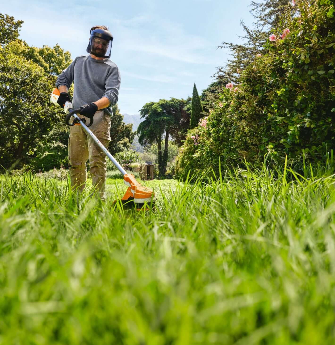 FSA 70 R Cordless Strimmer